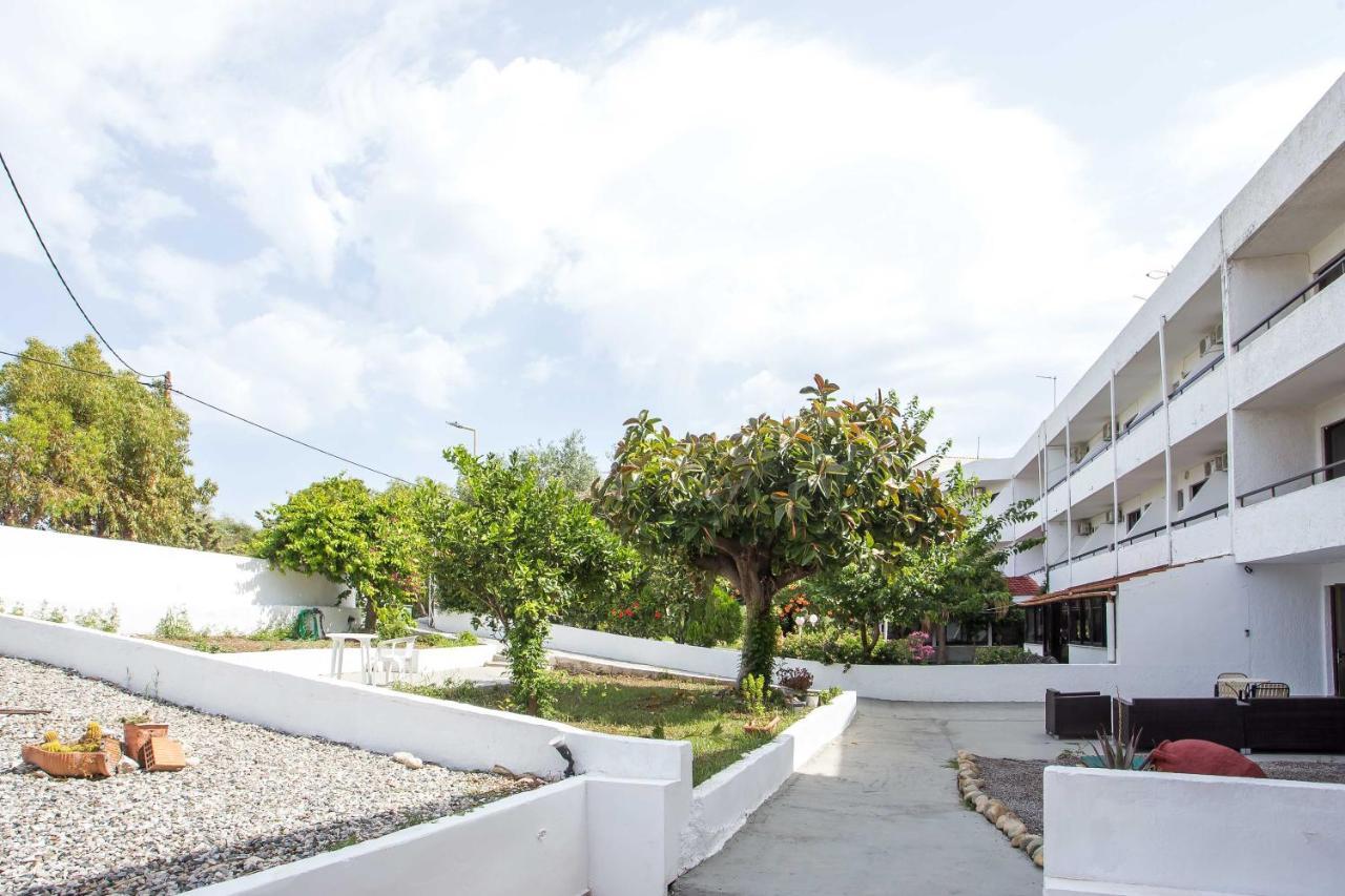 Nikos Bnb Faliraki Buitenkant foto
