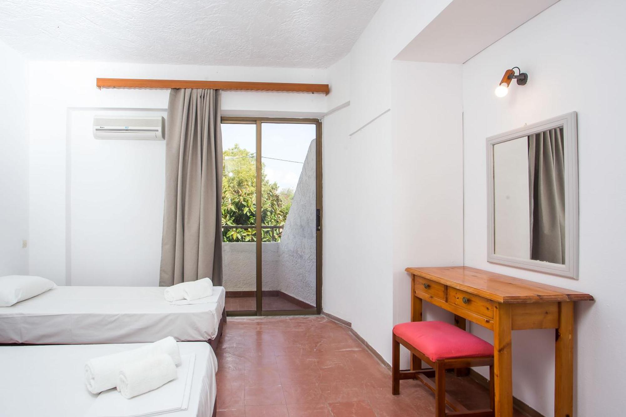 Nikos Bnb Faliraki Buitenkant foto