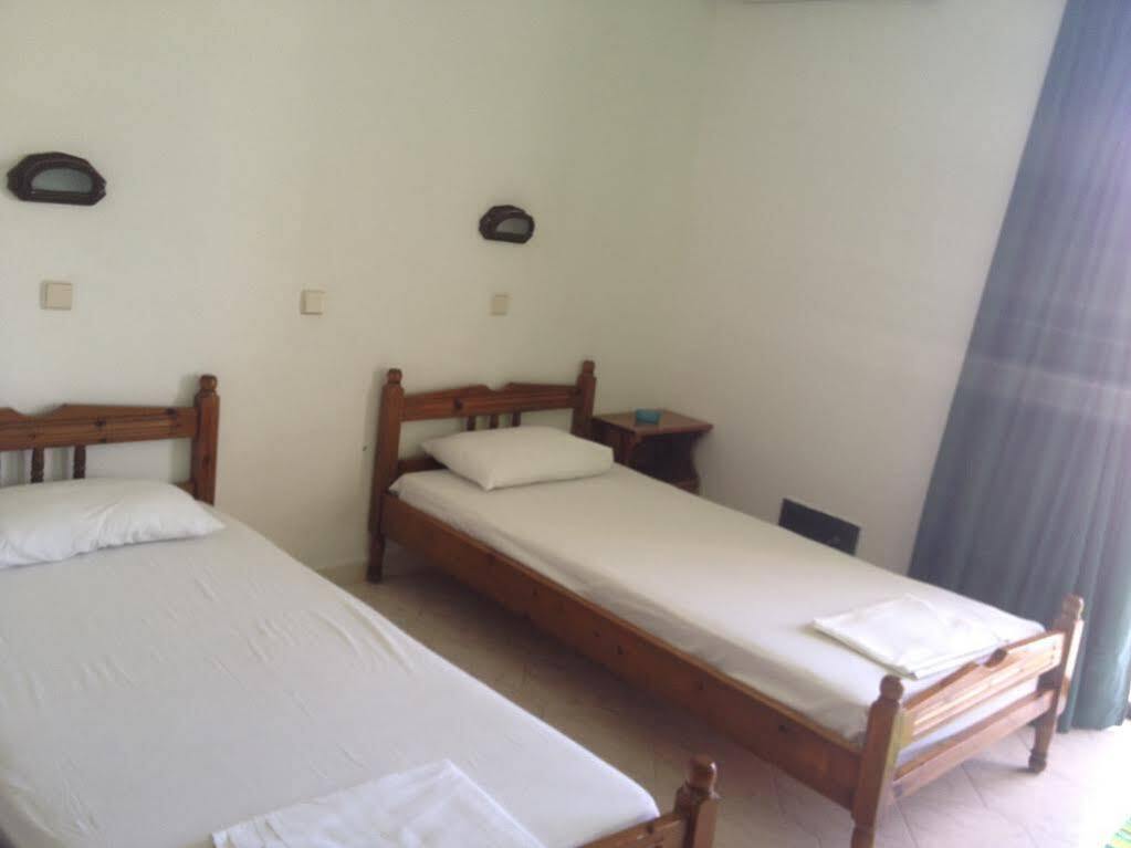 Nikos Bnb Faliraki Buitenkant foto