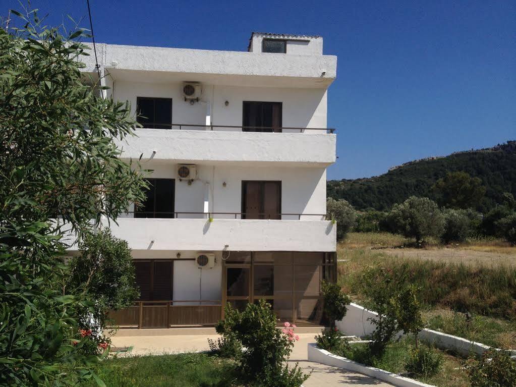 Nikos Bnb Faliraki Buitenkant foto